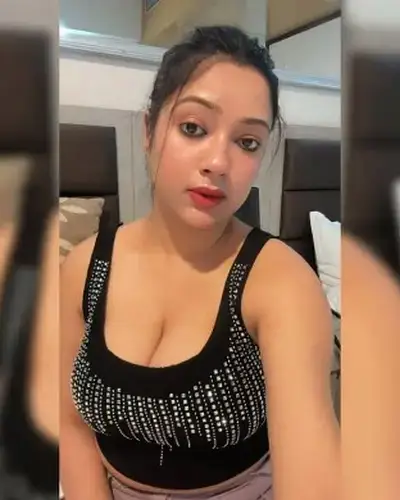 Call Girls Service Kachigam